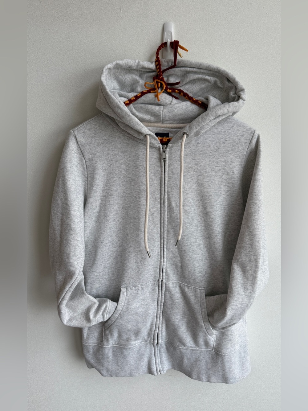 Gap zipper hoodie
Small